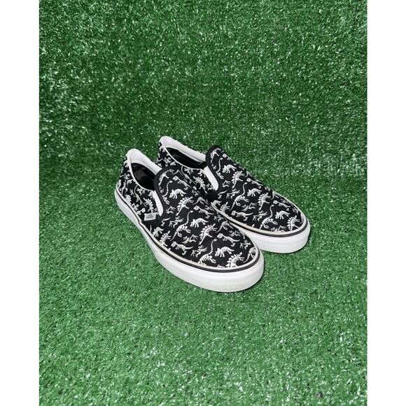 Vans Classic Slip On Dinosaur All Over Print Sneaker Kids Size 7 Womens Size 8.5 - Picture 2 of 9